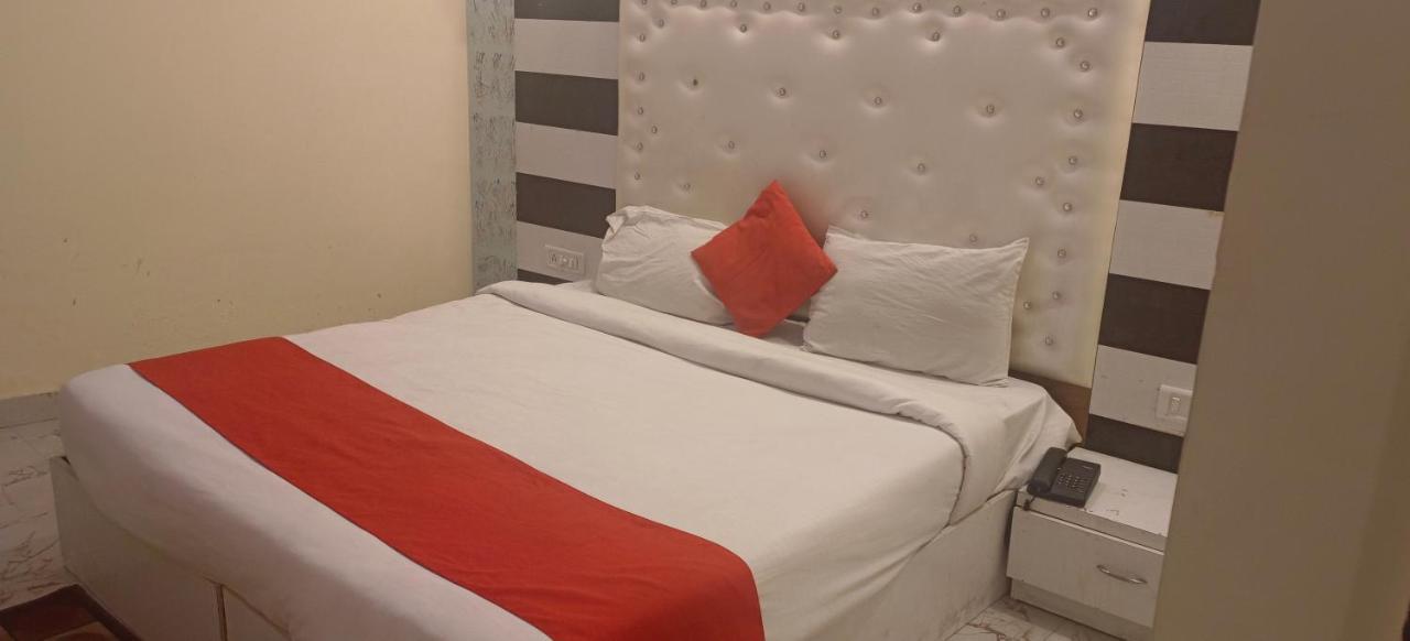 Airport Hotel Prince Palace By Byobhotels 新德里 外观 照片
