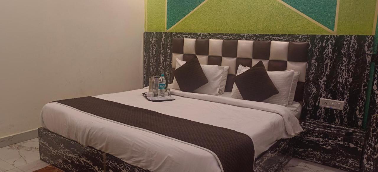 Airport Hotel Prince Palace By Byobhotels 新德里 外观 照片
